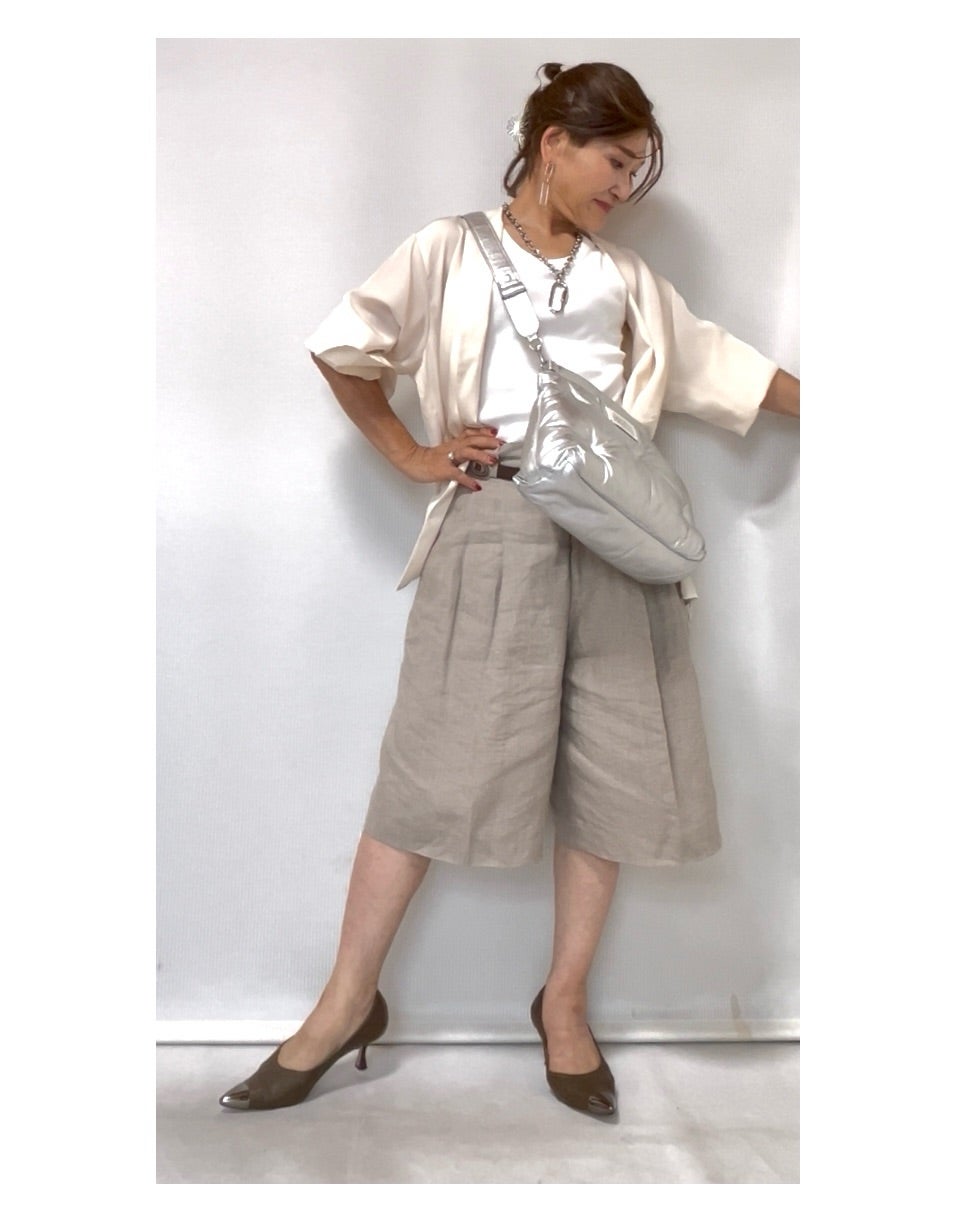 余裕を感じる大人の短パンコーデ