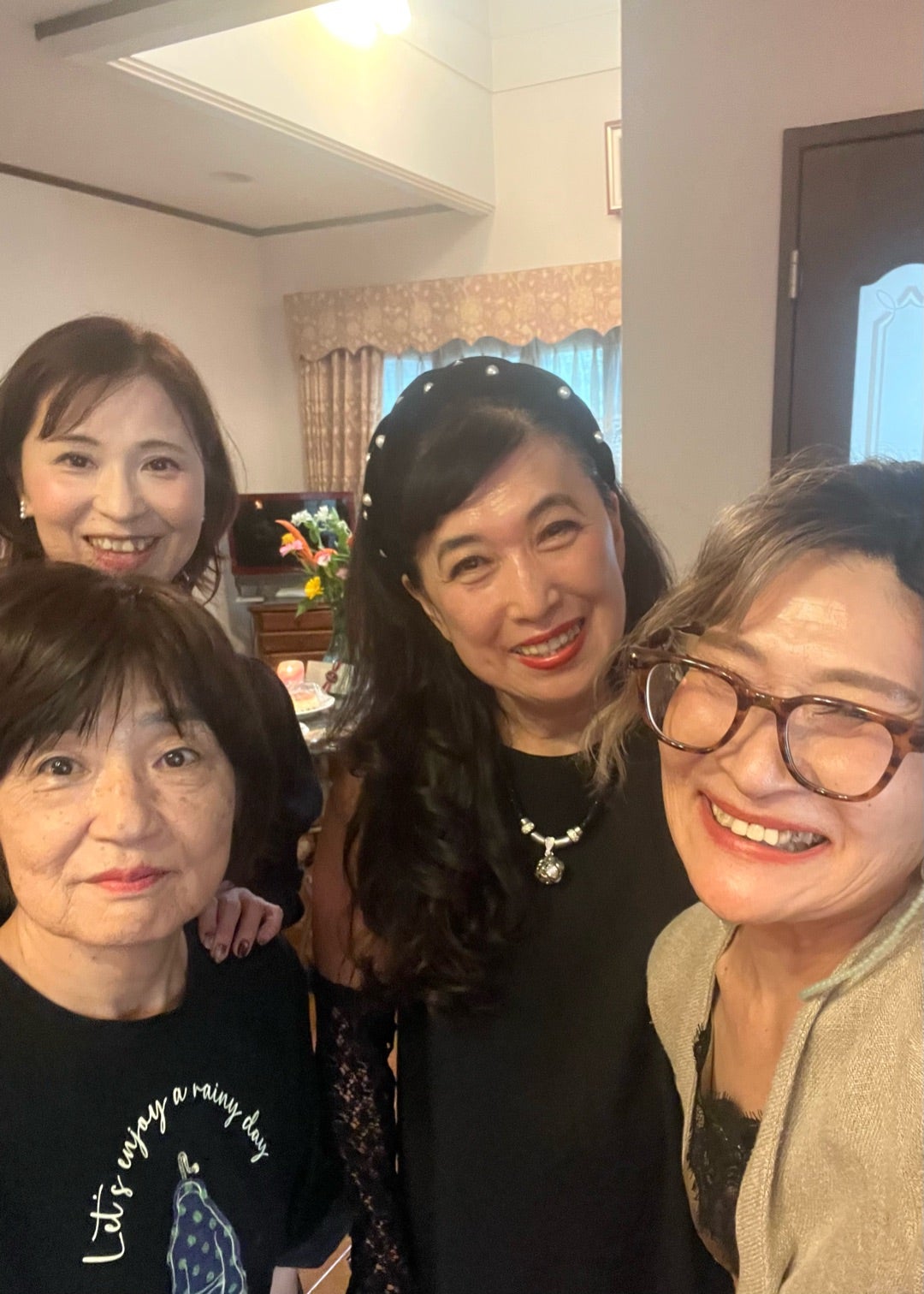 大人のマナーレッスンに参加した皆さん